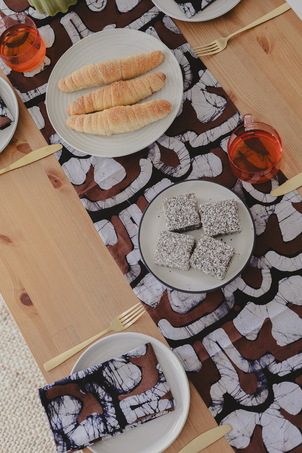 Kandyan Heritage brown Table runner